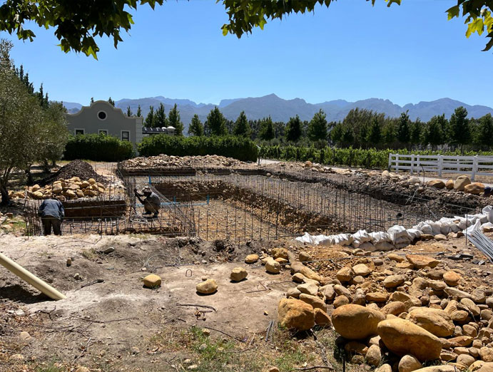 Pleasure Pools Gunite | Luxury Concrete Swimming Pools