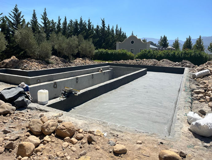 Pleasure Pools Gunite | Luxury Concrete Swimming Pools